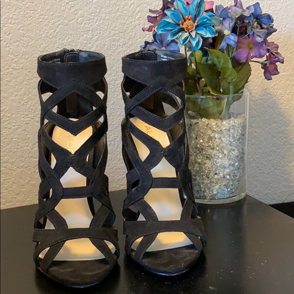 Black Aldo Heels